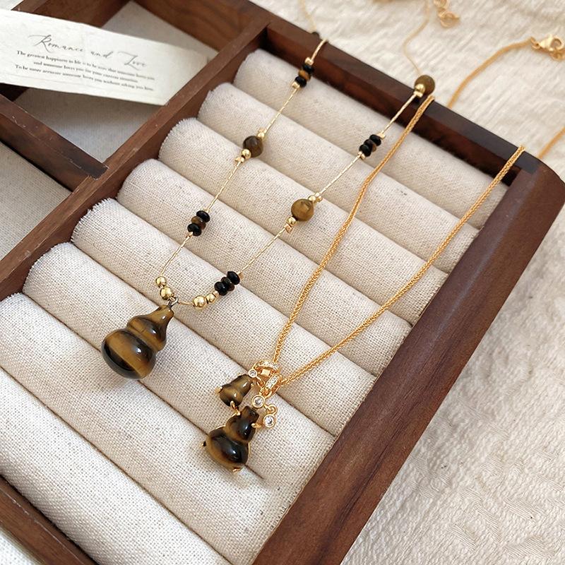 Autumn and Winter Retro Simple Tiger's Eye Stone Beaded Gourd Pendant Necklace Women's Sweater Chain Necklace