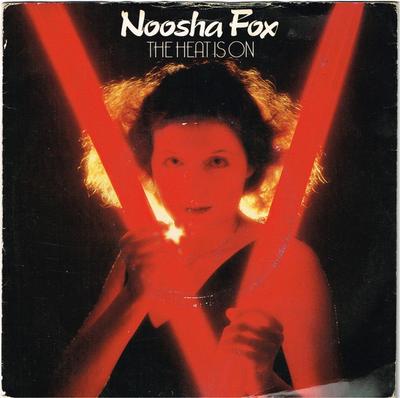 7inch Record NOOSHA FOX - The Heat Is On CHS2337 Chrysalis 1979 UK Rock Used