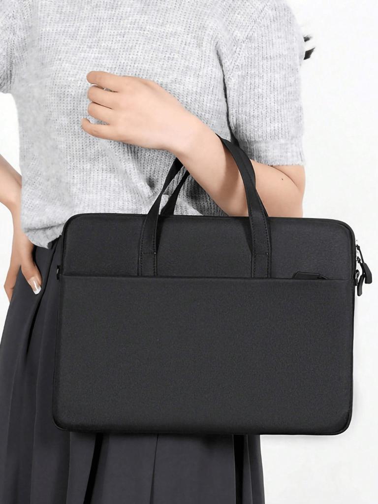 Lightweight Polyester 14in Laptop Sleeve With Handle For Business Professionals