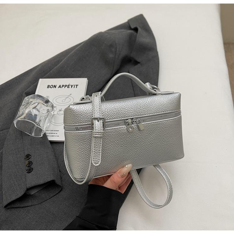 

Sensing lychee pattern lunch box bag new women s bag summer popular texture portable messenger bag commuter women s bag