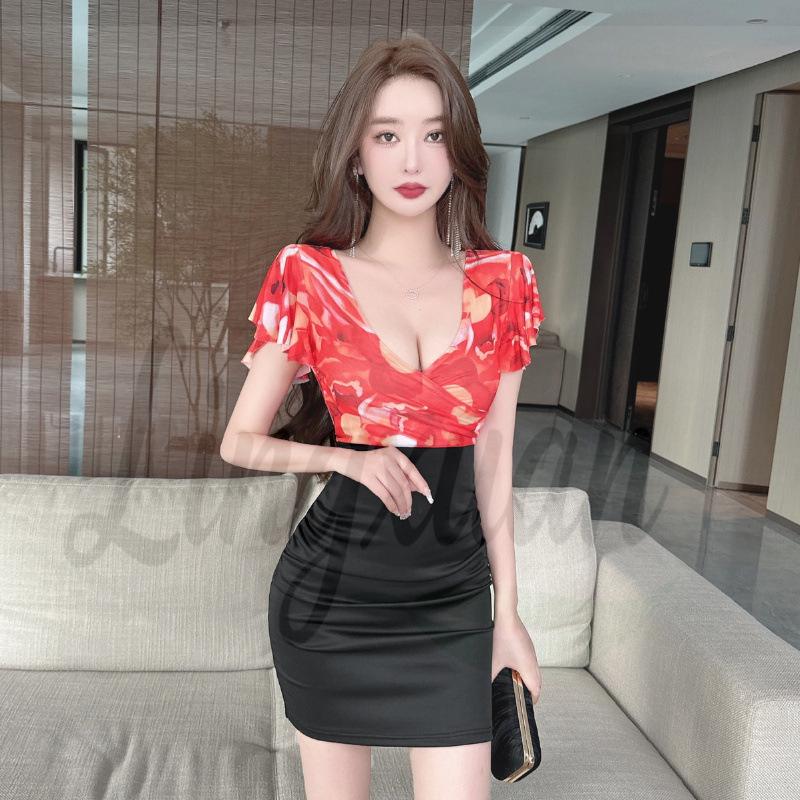 Chic V-Neck Floral Mesh Bodycon Dress Large красный
