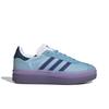 KSENIASCHNAIDER x adidas Gazelle Bold Blue Denim Dámské tenisky Dodavatel-Barva Cloud-White IG4339