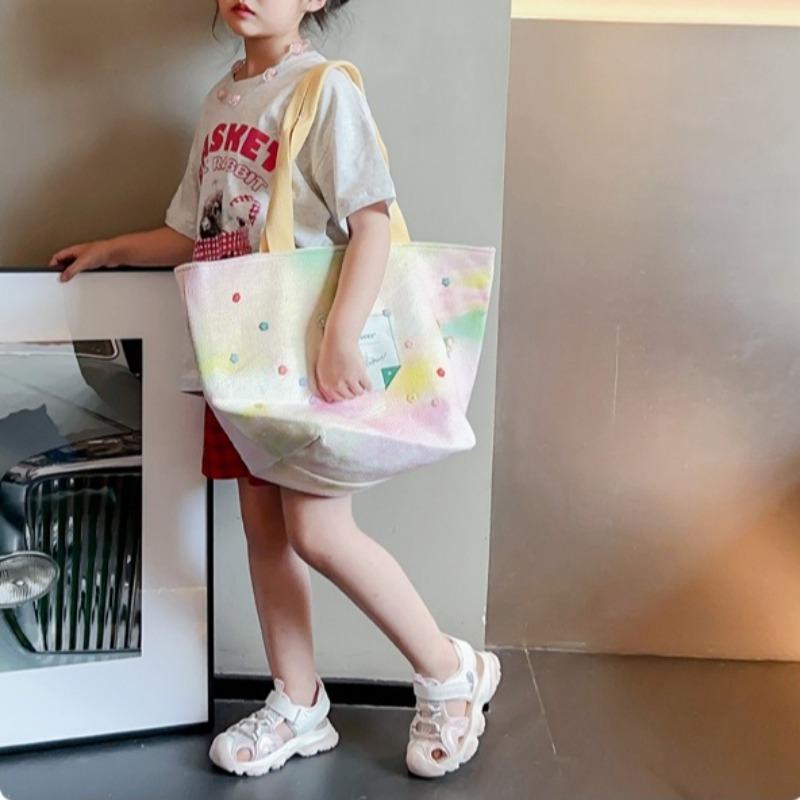 Girls Closed Toe Sandals Slides Breathable Mesh Soft Sole Anti Slip Beach Shoes for Kids