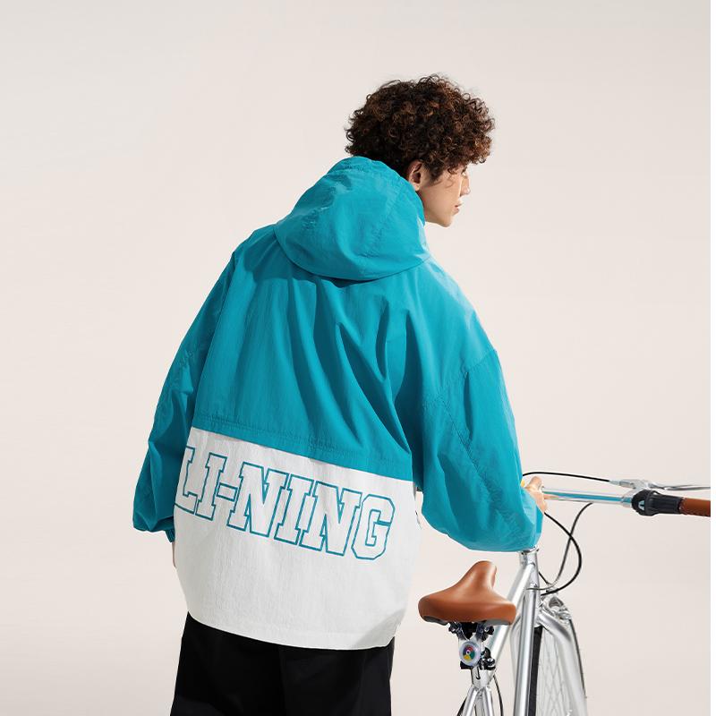 Li Ning Sports Life Series Ultraleicht Cool Technologie Schnelltrocknend Atmungsaktiv Dünn Kühl UPF 55+ Sonnenschutzbekleidung Herren Oberbekleidung Riffblau AFDU691-6