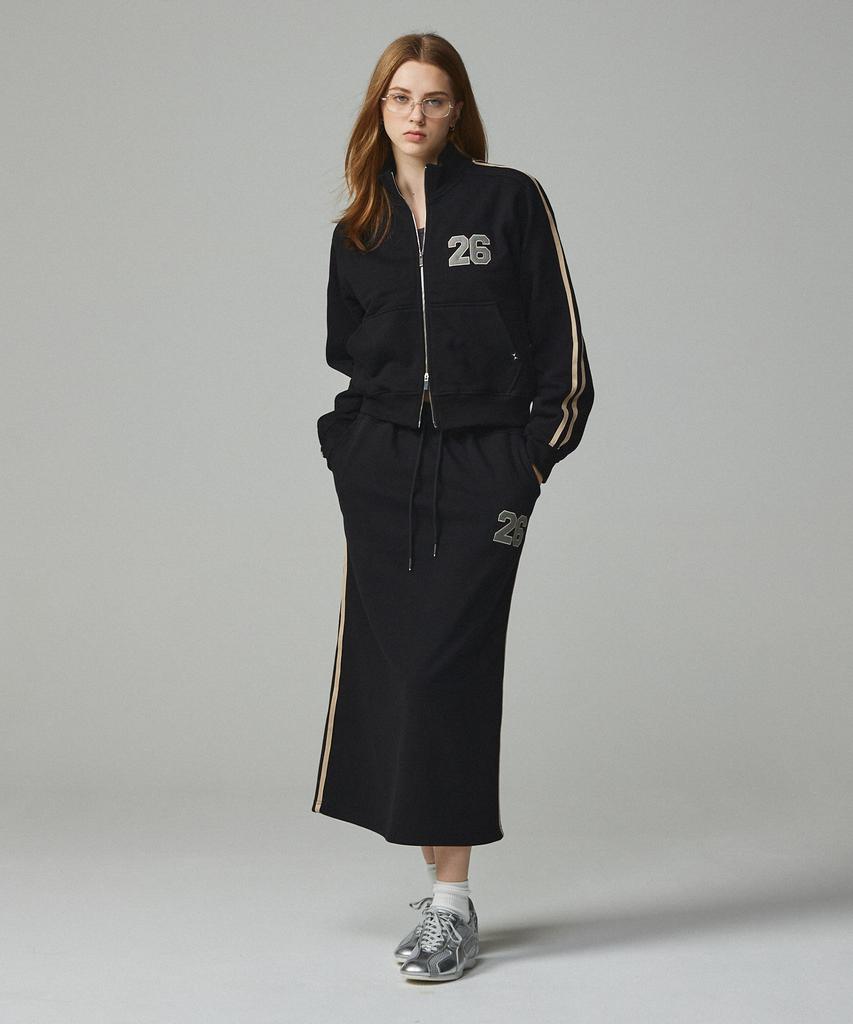Kitty Pottery 26 Sporty Embroidered Training Long Skirt Navy