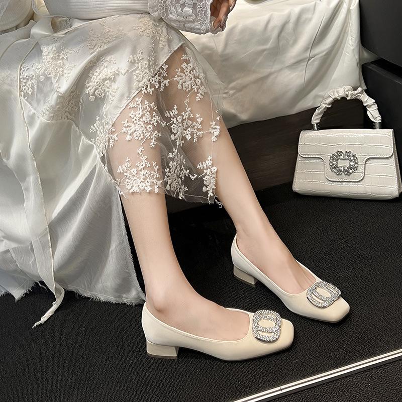 2025 Women's Chunky Heel Square Toe Versatile Low-Cut Shoes, Plus Size 41—43, Perfect for Work and Commute.