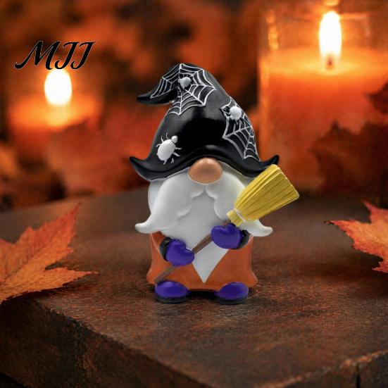 Durable Resin Craft Ornaments Halloween Gnome Ornament, Spooky Faceless Figurine, Unique Elf Sculptures for Home Indoor Outdoor Party Festive
