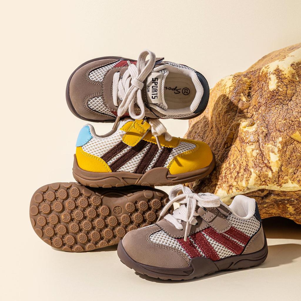 Damen 2026 Frühling Atmungsaktive Leichte Deutsche Trainingsschuhe - Vielseitige & Modische Sportsneakers