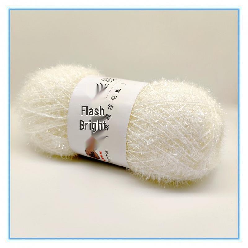 Korean-Style Handmade Strawberry Dishcloth: Non-Stick Oil, Bright Silk and Gold Thread Yarn, Glass Fiber.