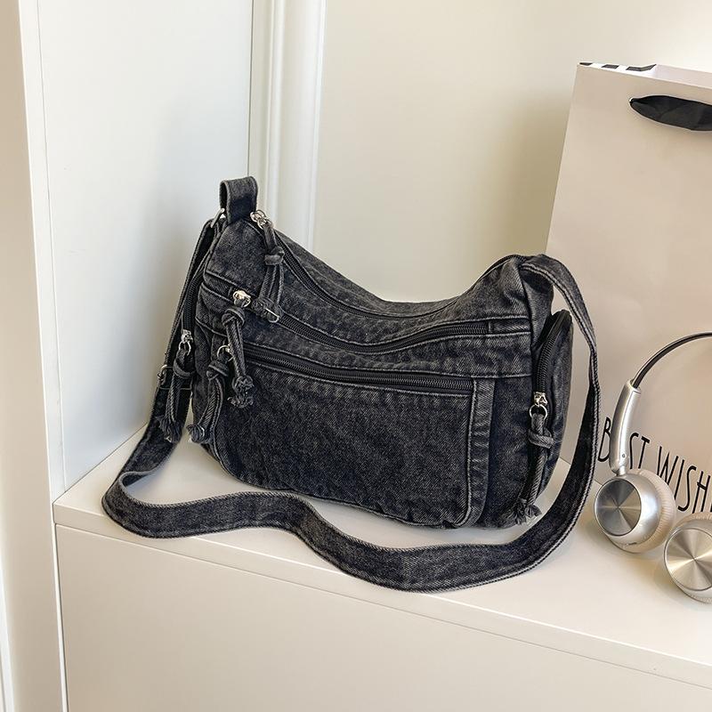 

Denim bag women s large-capacity casual messenger bag college student class commuter tote bag чёрный