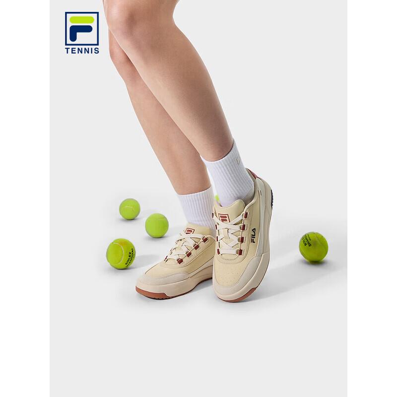 

FILA TARGA 2 Women s Low-Top Casual Sneakers EUR 39