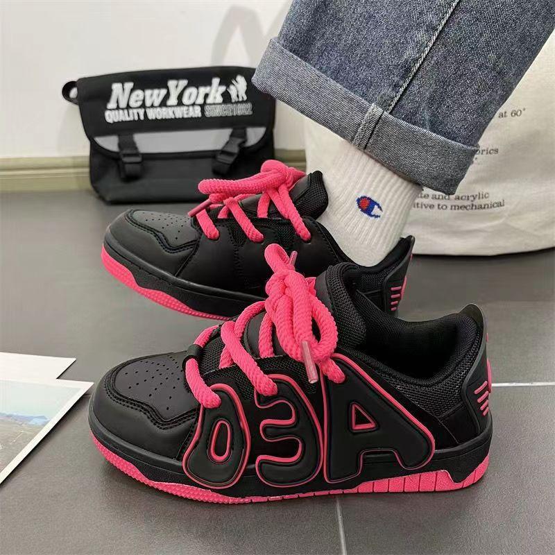 New Student Casual Alphabet Niche Low-top Board Shoes Trendy Korean Version Versatile Flat-bottomed Color Matching Sports Shoes Women's Autumn