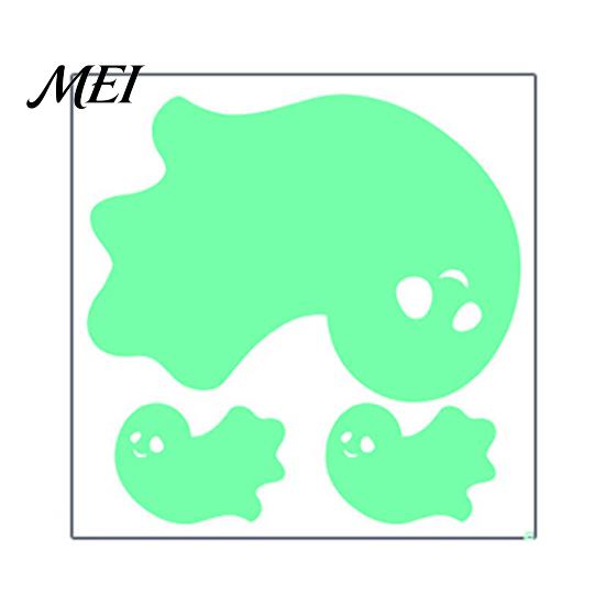 Spooky Night Atmosphere Decor Halloween Glow in The Dark Wall Stickers, Luminous Ghost Hand And Bat Removable PVC Stickers Decals, Horror Theme