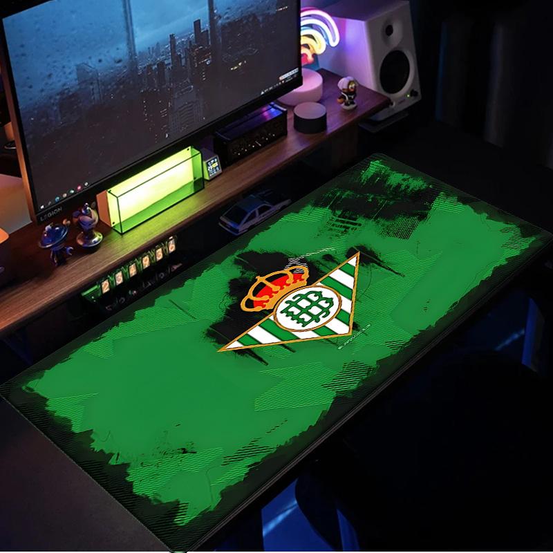 Real Betis Crest Artwork Mouse Pad, Rubber Base, Mouse Pad for Gamers and Office Use, Gaming Desk , Easy To Clean Mat Christmas fan gifts