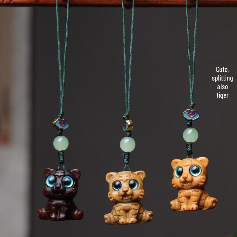 Sandalwood Zodiac Tiger Keychain Phone Pendant – Cultural Plaything & Night Market Accessory