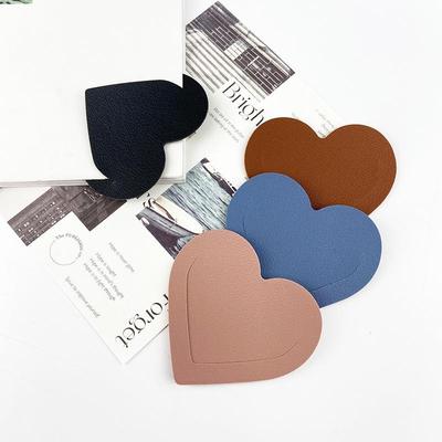 Herzförmiges PU-Leder-Lesezeichen mit Logo-Personalisierungsoption