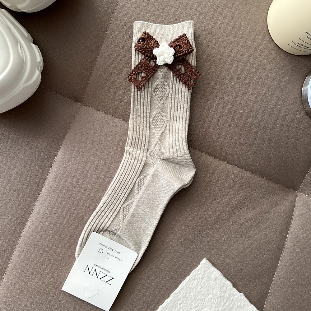 Women's Bow Floral Knit Crew Socks Thick Warm Cashmere-Like Cotton Socks Cute Lace Decor Winter Socks Soft and Breathable