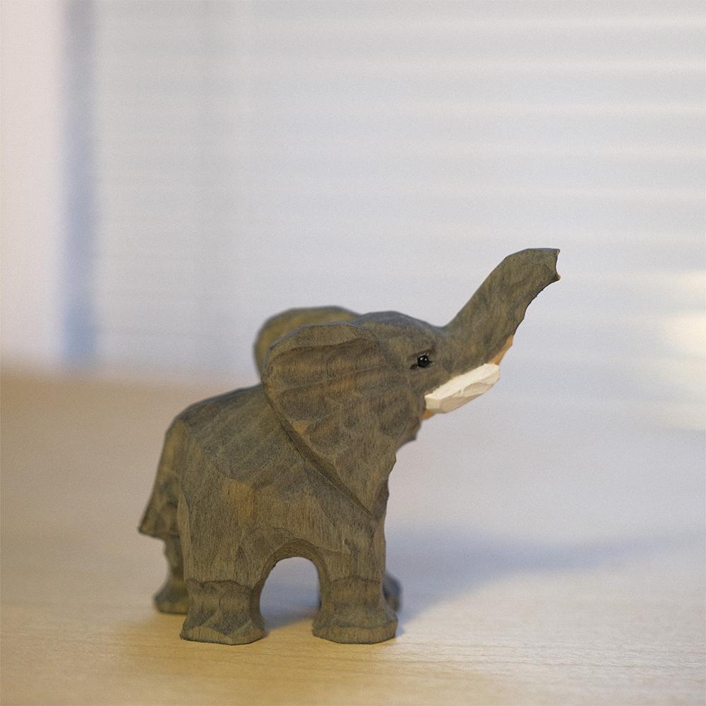 Handcrafted wood carving  elephant Desk Decoration Cute elephant Figurine Home Decor Handicraft Collection Ornaments elephant светло-серый