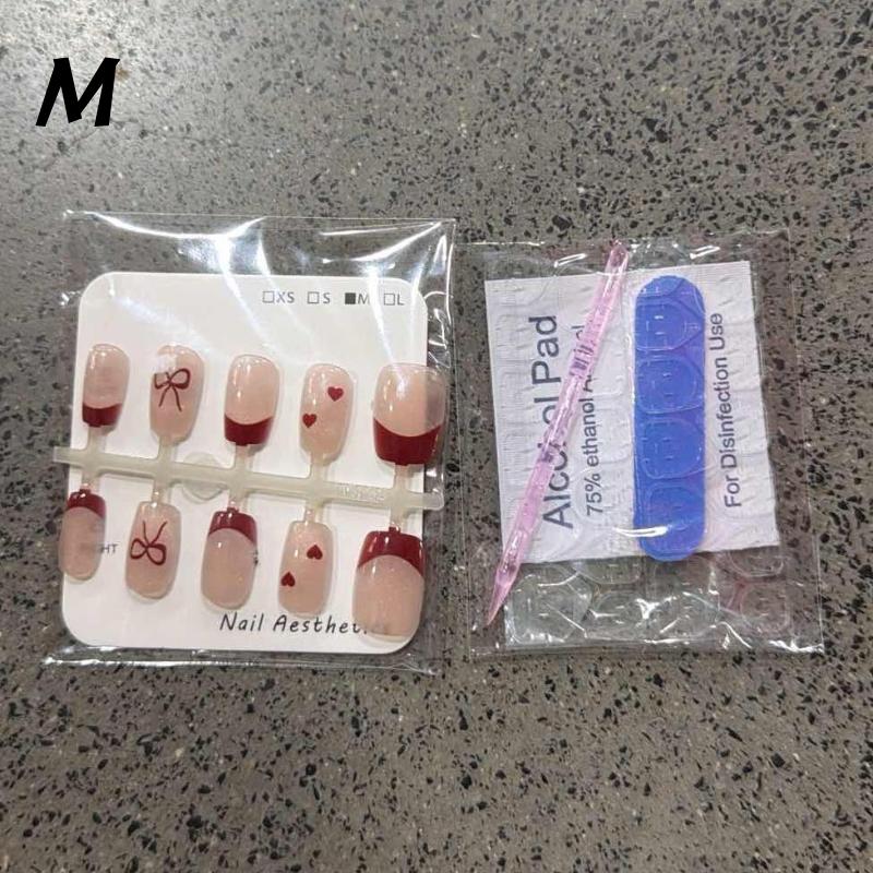 Glue-Free False Nails Short Square-Shaped 16Mm Nails Bows And Hearts Pattern Cat-Eye Decoration