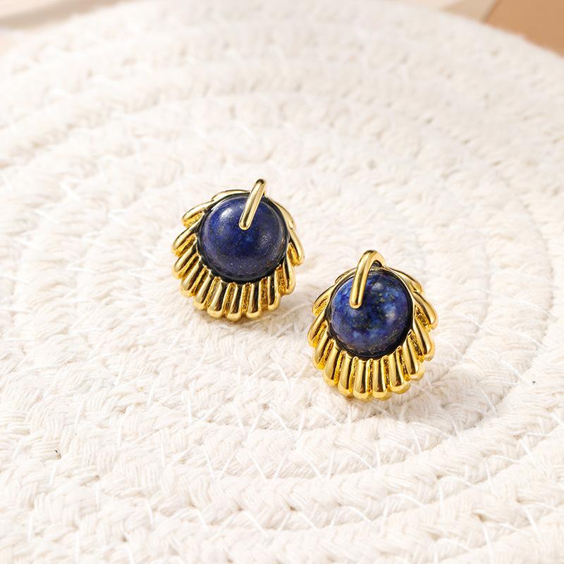 

Женские серьги в стиле легкой роскоши, маленькие и свежие, цветные, элегантные, модные, универсальные и с уникальным чувством дизайна