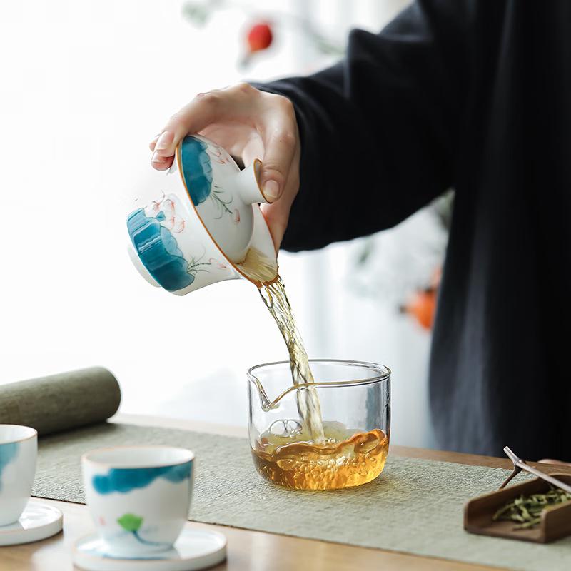 Hand-painted White Porcelain Sancai Gaiwan