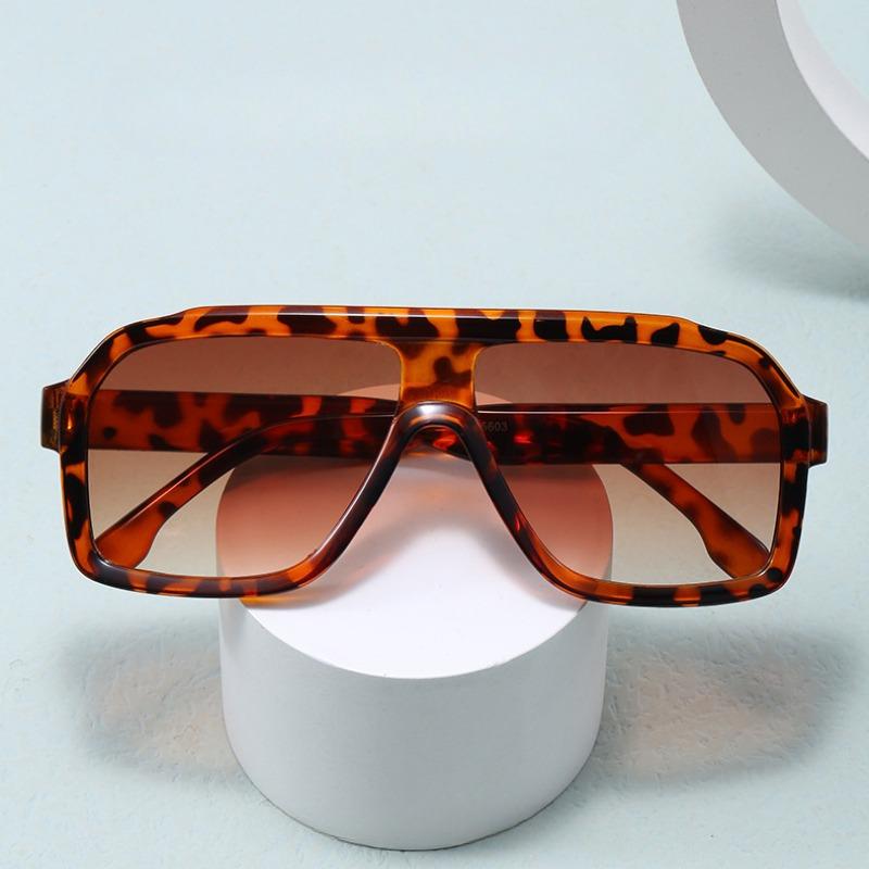 Non-polarized Vintage Large Frame Square Sunglasses Men Women Toad Looking Glass Fashion Outdoor Travel Sunshade Sunscreen Eyeglasses