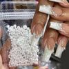 1 Opakowanie 2-5mm Białe Perły Kule Cyrkonie do Paznokci Okrągłe Koraliki Mieszane Rozmiary Perły DIY Ozdoba do Paznokci Perły Akcesoria do Manicure