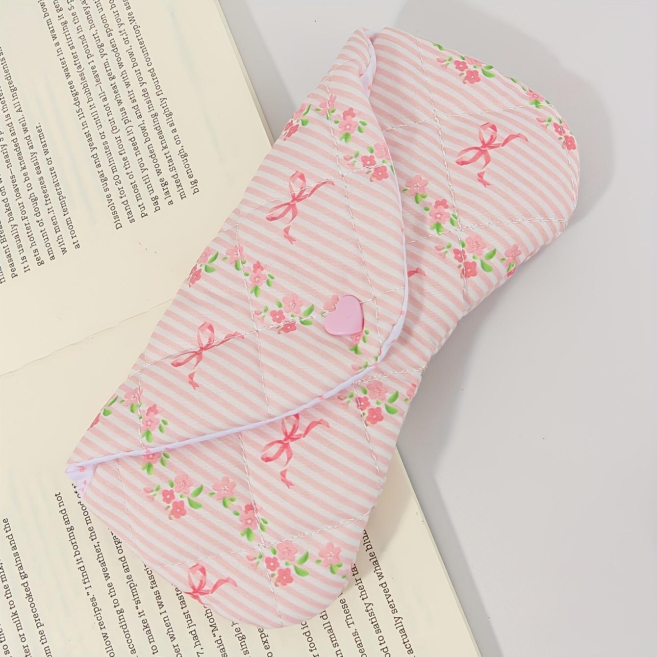 Korean‑Style Quilted Heart‑Shaped Glasses Pouch, Cute Cartoon Print Eyewear Storage Bag striped flowers