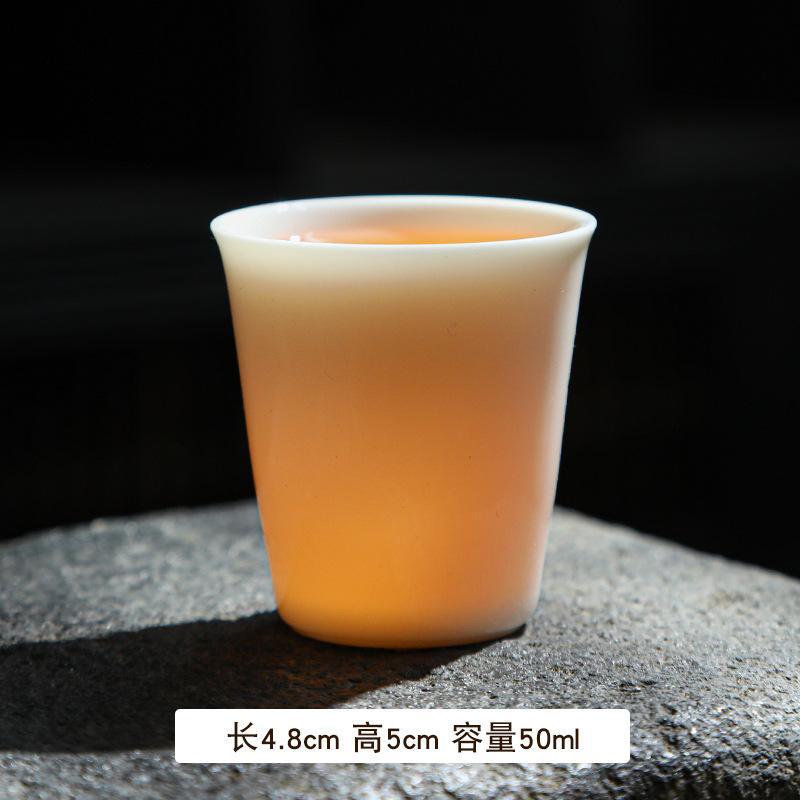 Suet jade porcelain kung fu teacup master cup Dehua white porcelain tea cup small cup ceramic single cup tea cup drinking tea cup
