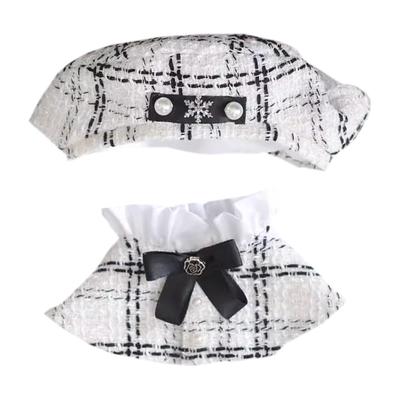 Niannyyhouse Păpușă de pluș 20cm cu set de haine, poncho, pălărie și șal (alb)