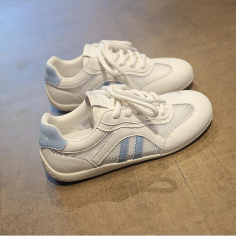 Little white shoes women's spring new Korean version of female students' leisure sports versatile board shoes street shooting retro trend casual shoes