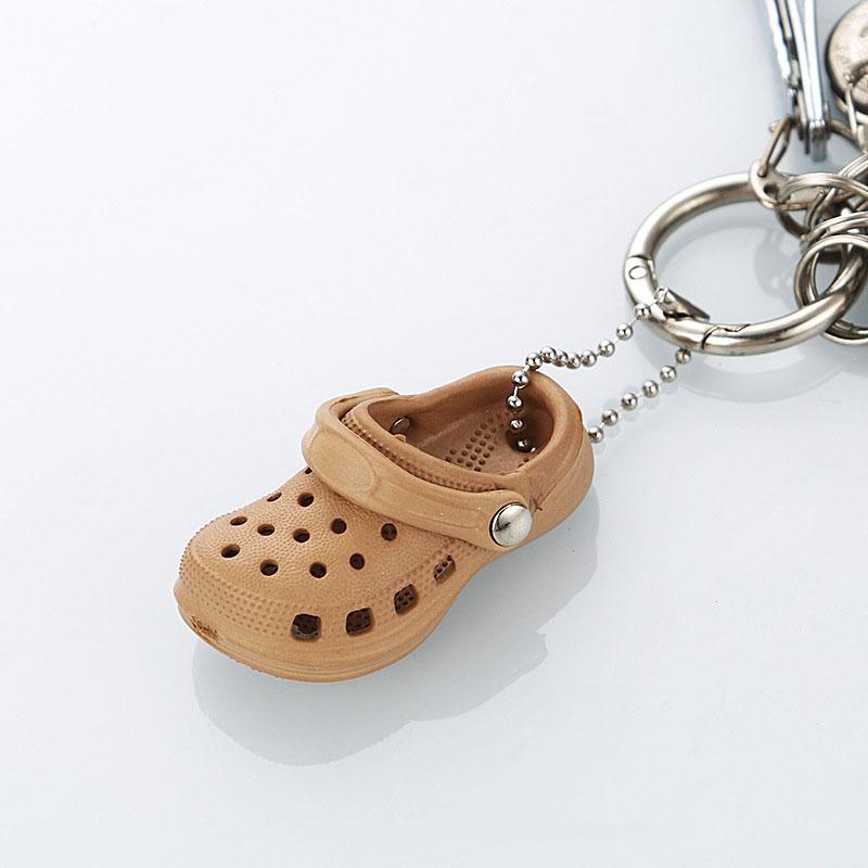 Neuer 3D Mini-Schuh-Schlüsselanhänger PVC-Schuh-Anhänger für Clogs Zubehör Damen Strandtasche Sandalen Schnalle Pin DIY Schmuck Dekoration