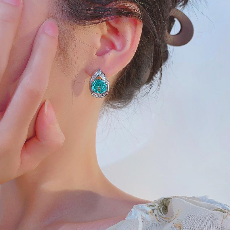 Jewelry Copper Bottom Gold Plated Simulation Rose Cut Color Treasure Earrings Earrings Women'S 10 * 10