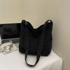 Korean Style Ins Simple Shoulder Bag Women Large Capacity Lightweight Versatile Commuting Bag Casual and Simple Crossbody Bags