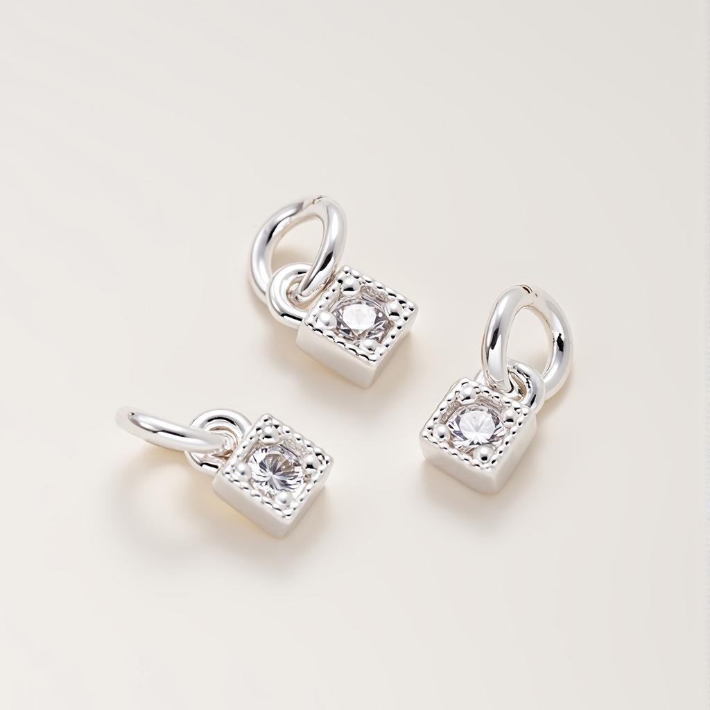 2Pcs 14/18K Gold Color Plated Copper Square Shape Pendants with Zircon for DIY Bracelets Necklace Jewelry Making Accessories