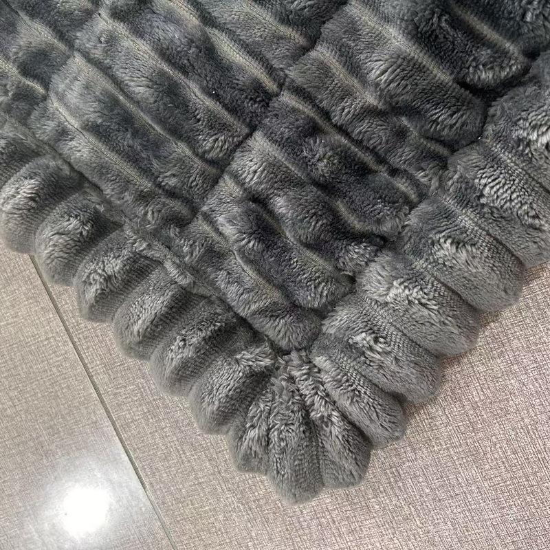 Solid Color Minimalist Sofa Cushion Autumn and Winter Anti Slip Pad Thick Quilted Protective Pad  Warm and Soft Sofa Mat Multiple Sizes Available