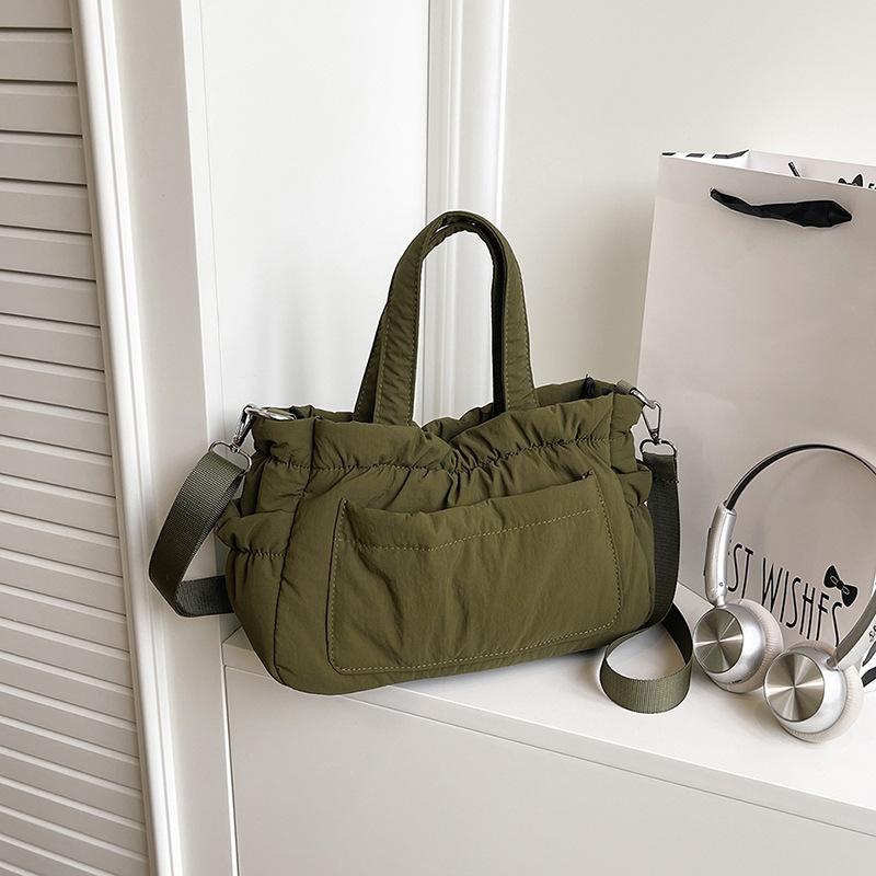 

Нишевый дизайн, простая, повседневная и стильная маленькая квадратная сумка, модная женская сумка через плечо зелёный