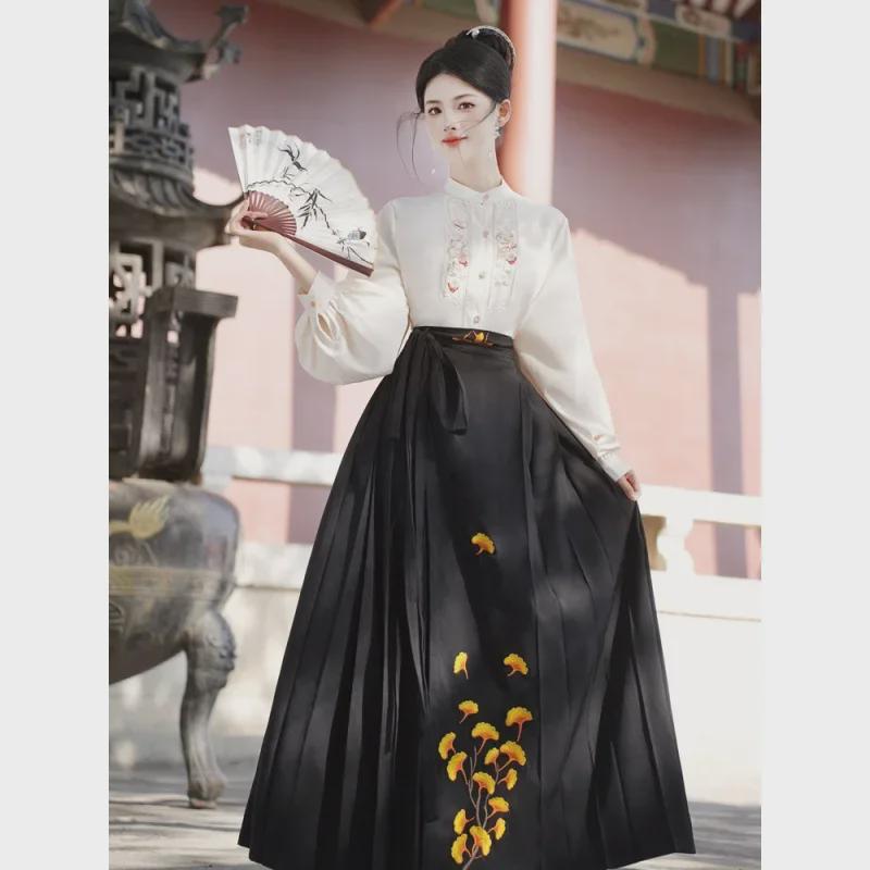 6516 Frühlings-Hanfu-Set: Besticktes florales Langarm-Oberteil + Pferdekopf-Rock