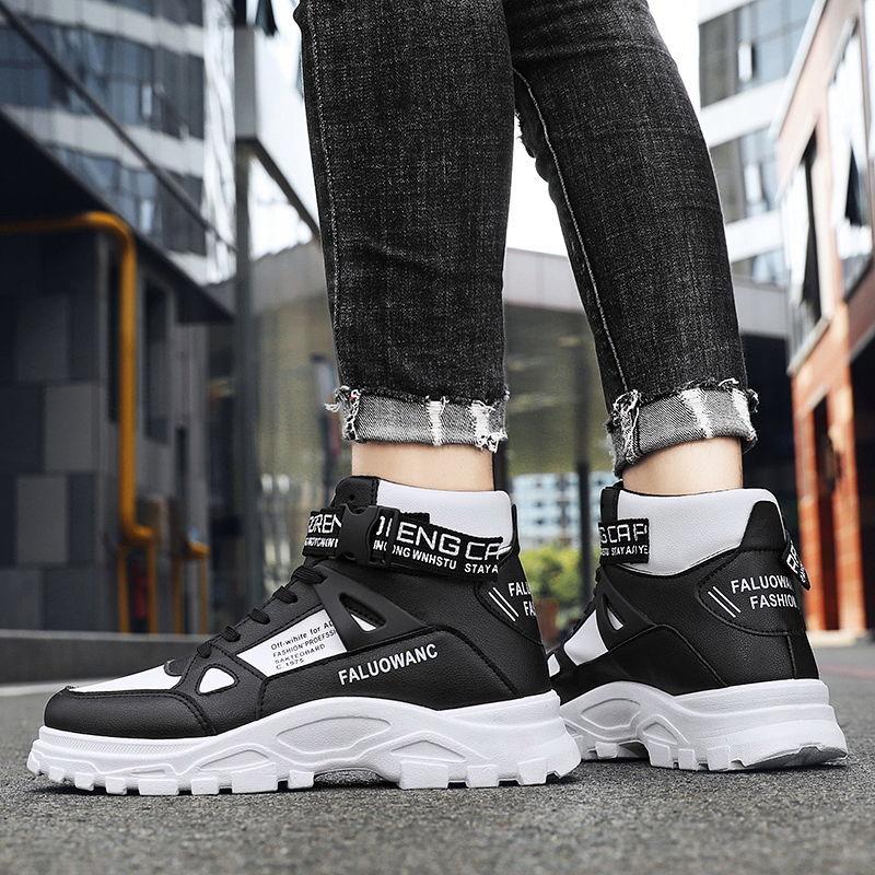 20254new fashion boots men's high-top British trend all-match Korean version sports leisure breathable mid-top tooling boots