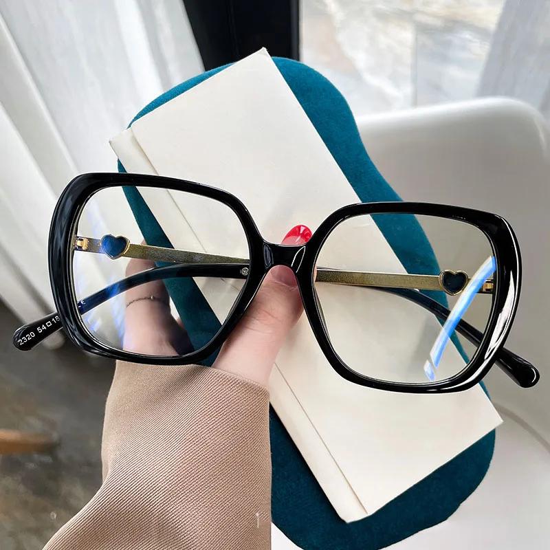 Comfortable Durable High Quality Retro Edgy Punk High End Designer Style Square Shaped Female For Both Women Sun Glasses