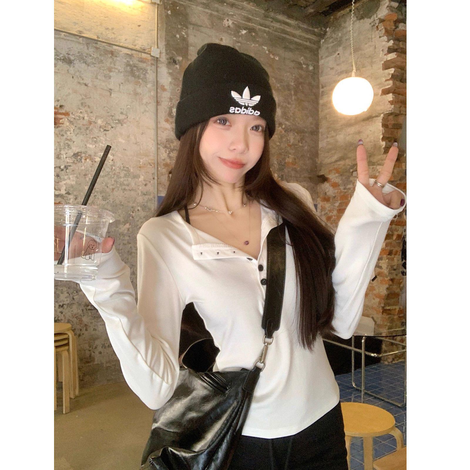 

Women s American Design Long-Sleeve Button-Down T-Shirt - Half-Open Collar, Slim Fit, Early Autumn Style M белый
