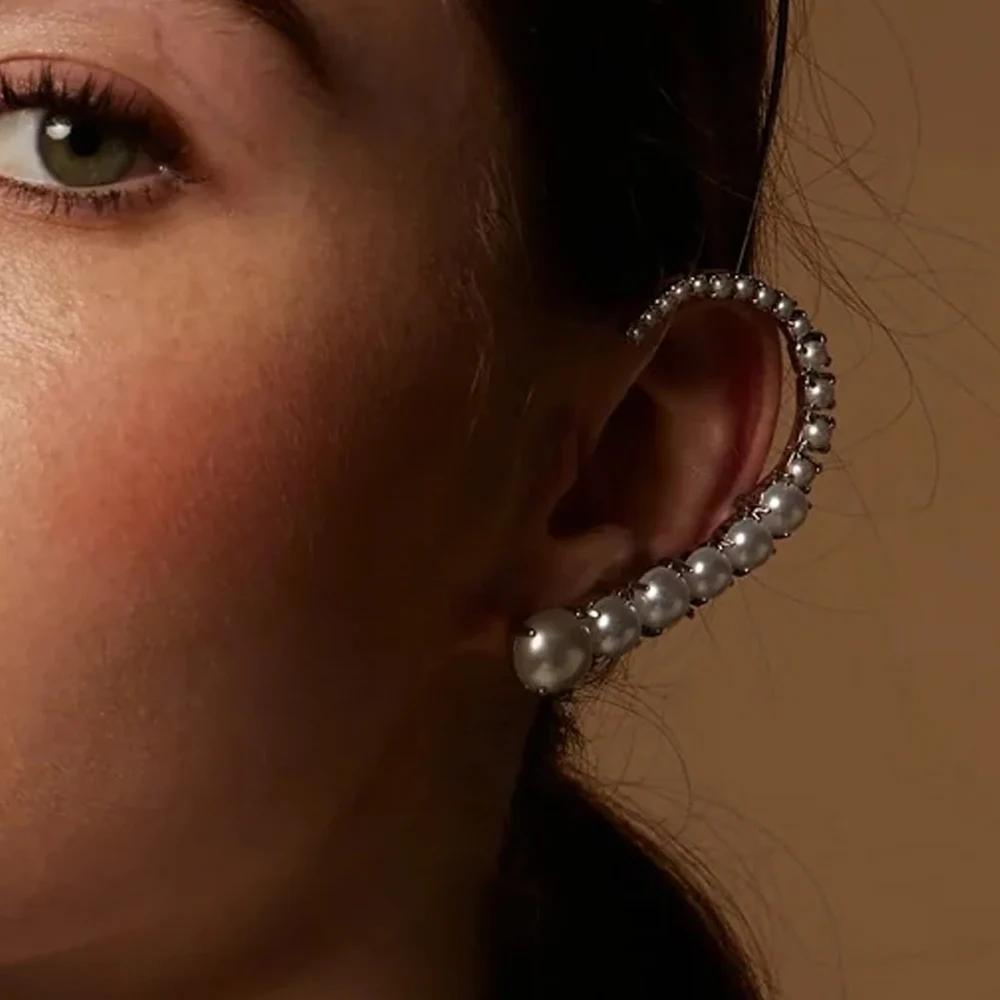 Elegant Imitation Pearl C-shape Symmetry Ear Cuff for Women Gold Plated No Piercing Clip Earrings Brides Wedding Jewelry