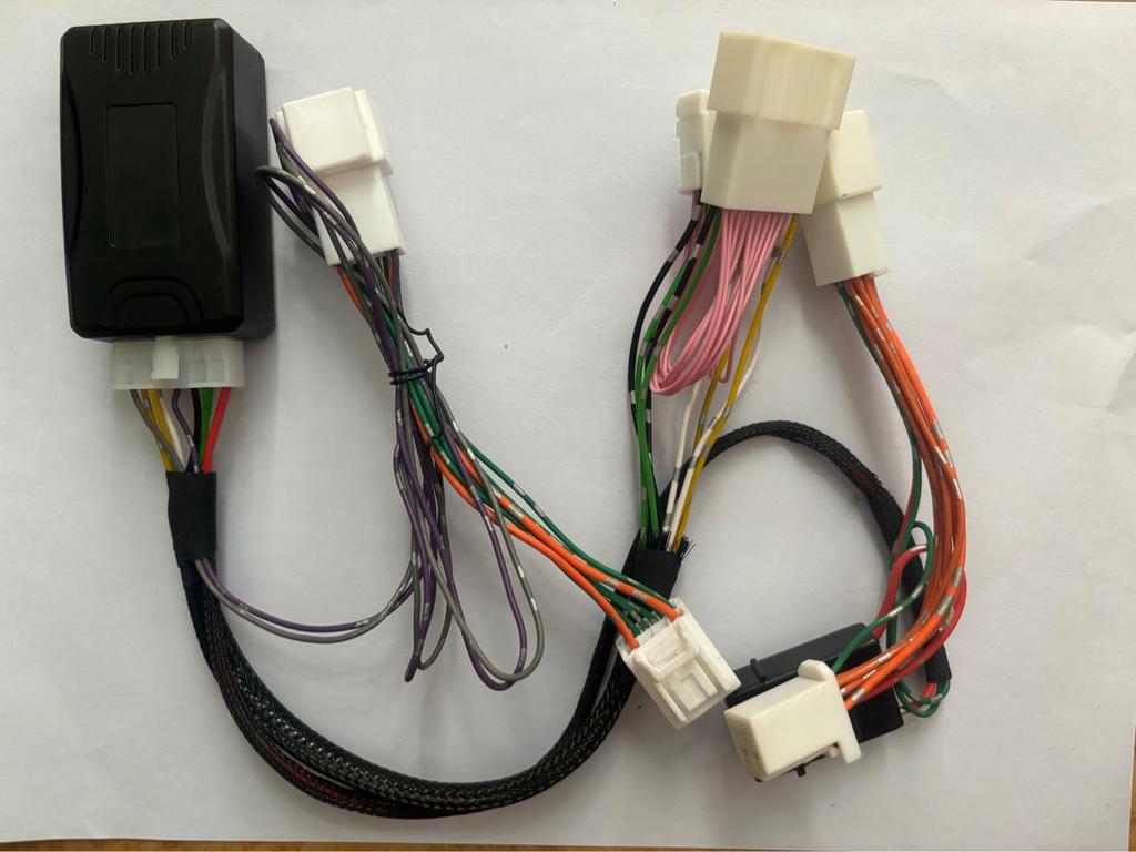 18-23 Camry 8. generace Automatické sklopné zařízení zpětného zrcátka - Není potřeba kabeláž