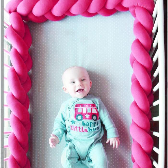 Skandynawska Duńska Dzianinowa Poduszka Węzeł Kula - Pleciony Wystrój Pokoju Dziecięcego i Ochraniacz na Łóżeczko