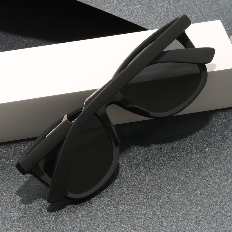 Fashion Sunglasses Amazon Men'S And Women'S Polarized Sunglasses Outdoor Driving Fishing Pc Glasses
