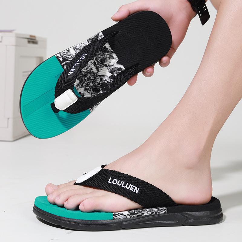 

New men s summer non-slip beach shoes flip-flops wear sandals men s cool slippers 39 чорний