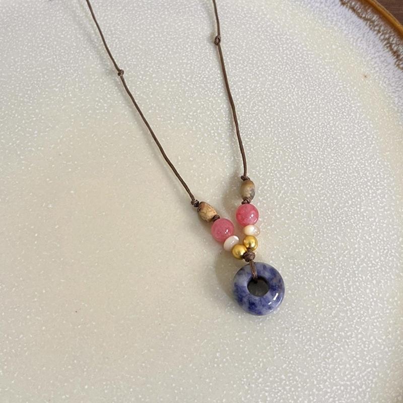 Exquisite Halskette im traditionellen chinesischen Stil Ethnischer Stil Anhänger Halskette Antike Kordel Schmetterlingsblumen-Charms Kette