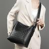 Large Capacity Commuter Bucket Bag 2025 New Single Shoulder Underarm Bag Handmade Cowhide Woven Women's Bag Genuine Leather Crossbody Bag