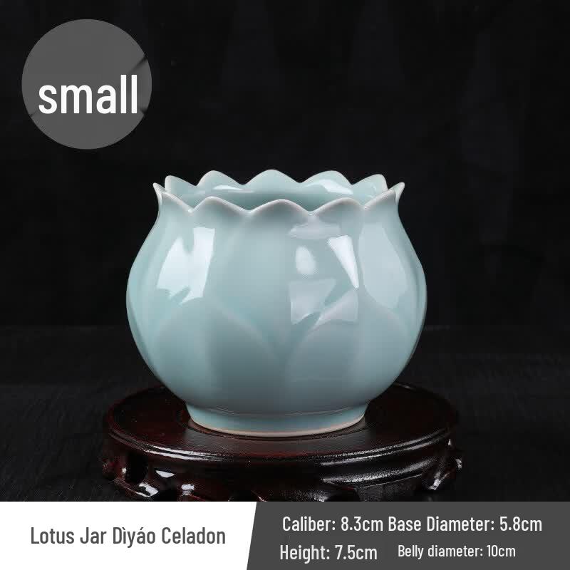 KEYSHEEL Ceramic Lotus Decorative Jar