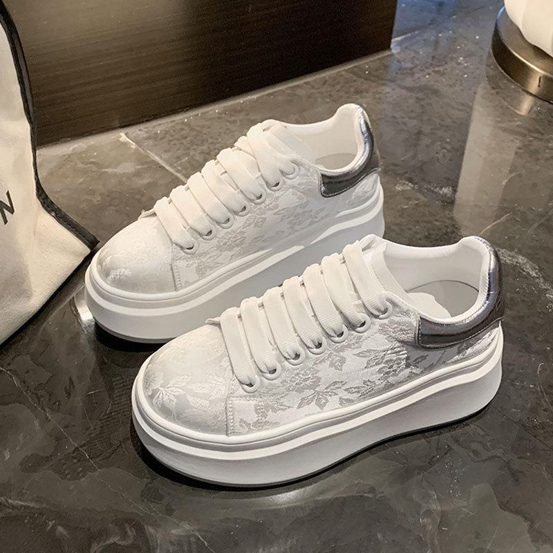 Height-increasing Platform Women's Shoes, National Versatile Sports Board Shoes, Women's Spring New National Style Super Fire